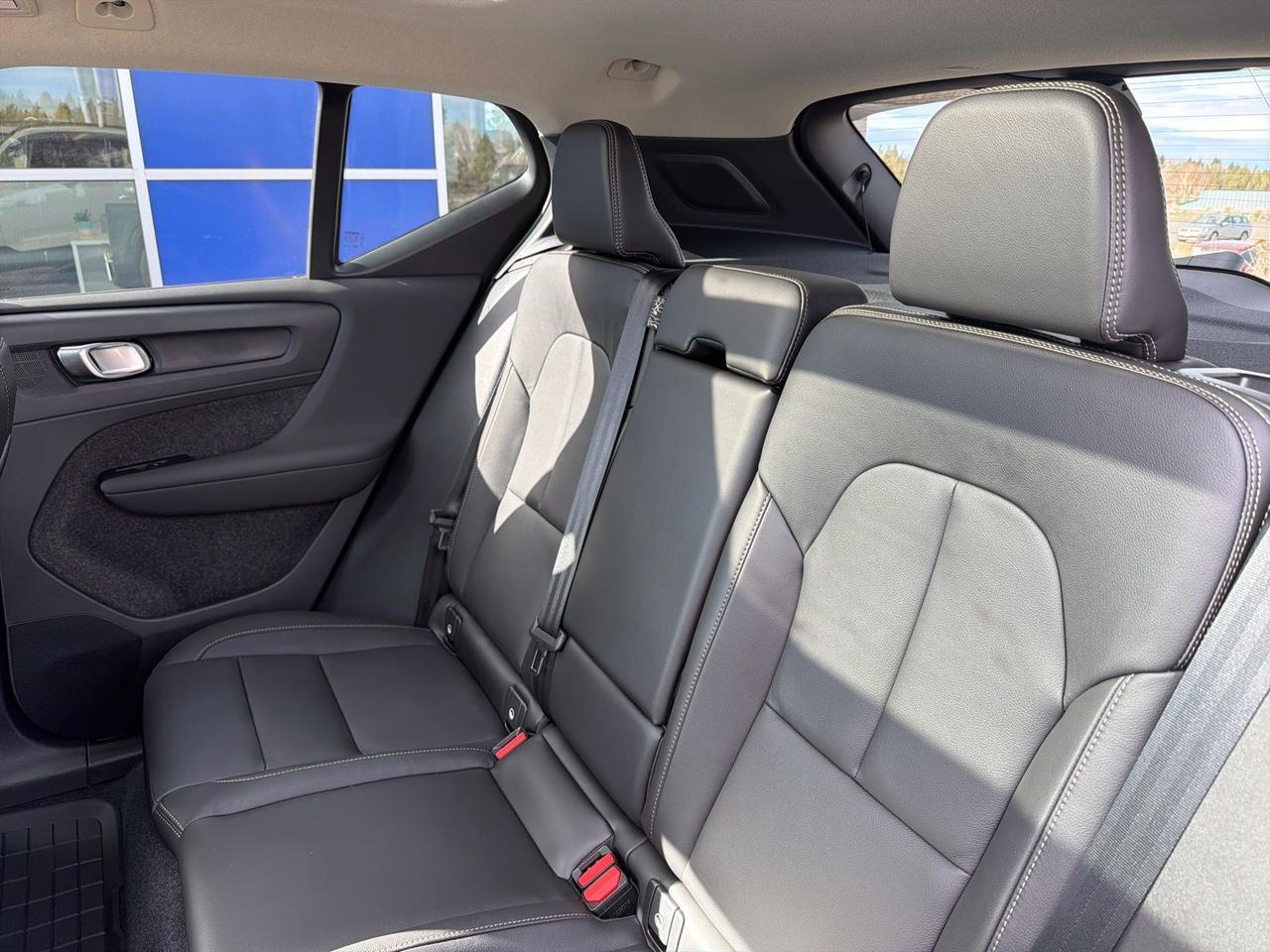 2026 Volvo XC40 B5 Plus Bend OR