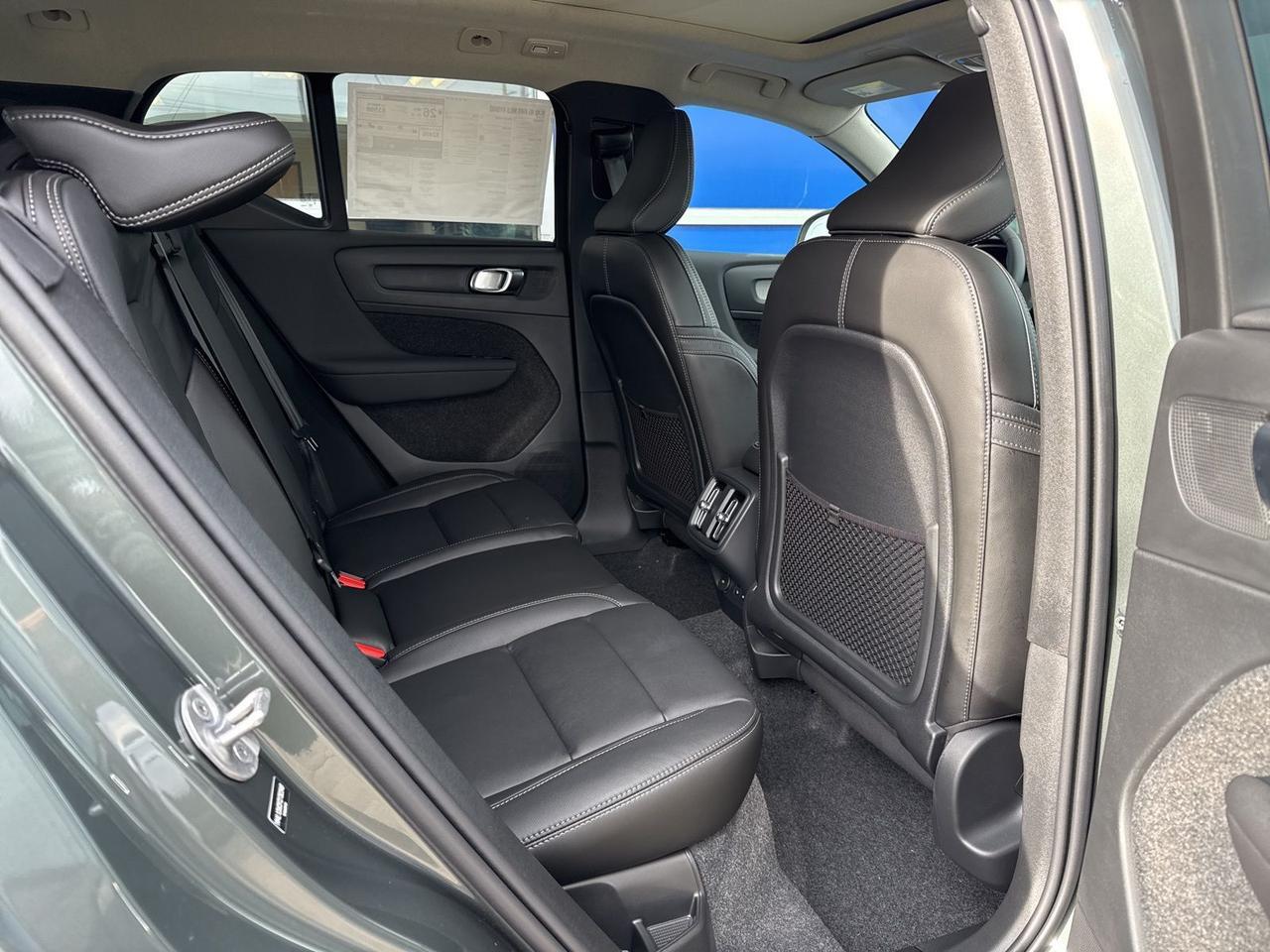 2026 Volvo XC40 B5 Plus Bend OR