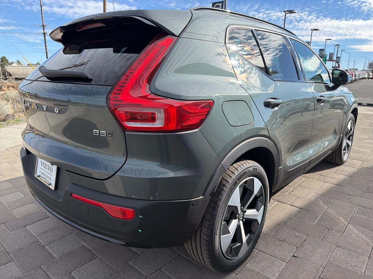2026 Volvo XC40 B5 Plus Bend OR