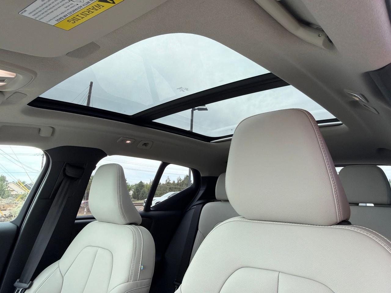 2026 Volvo XC40 B5 Plus Bend OR