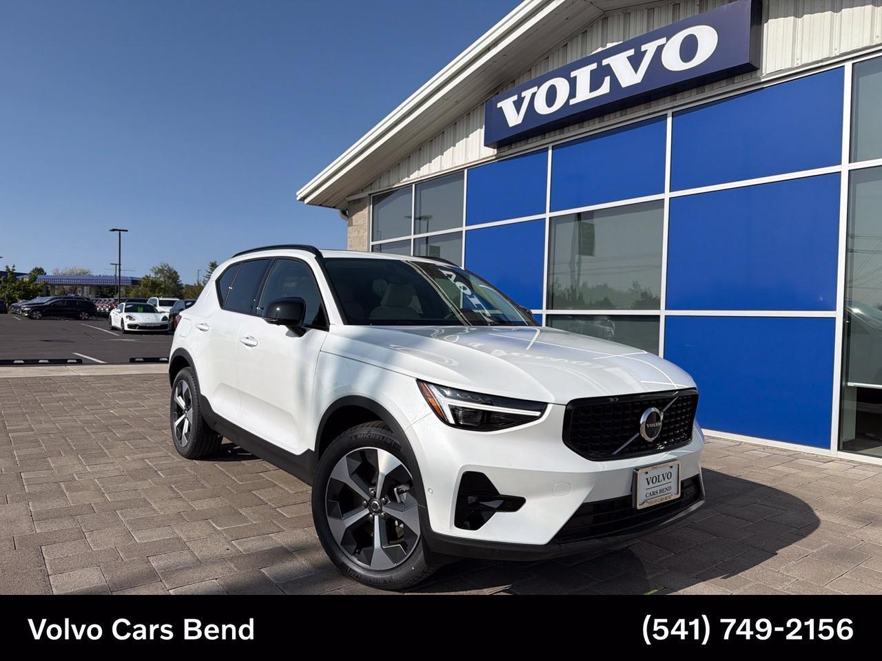 2026 Volvo XC40 B5 Plus