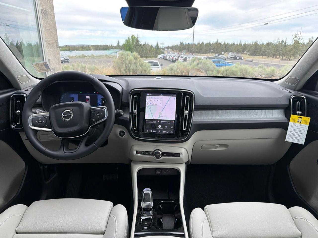 2026 Volvo XC40 B5 Plus Bend OR