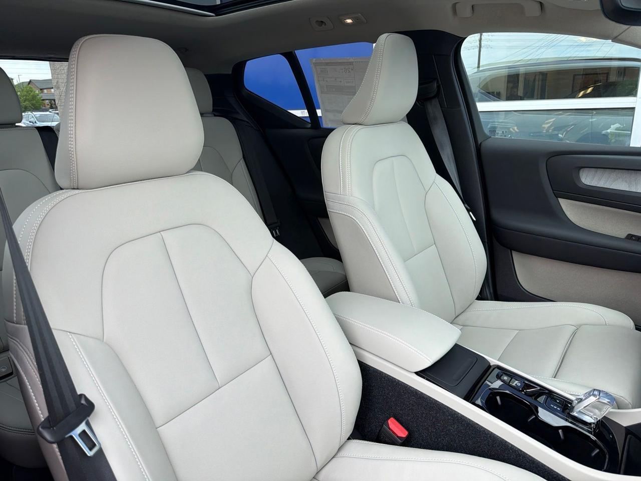 2026 Volvo XC40 B5 Plus Bend OR