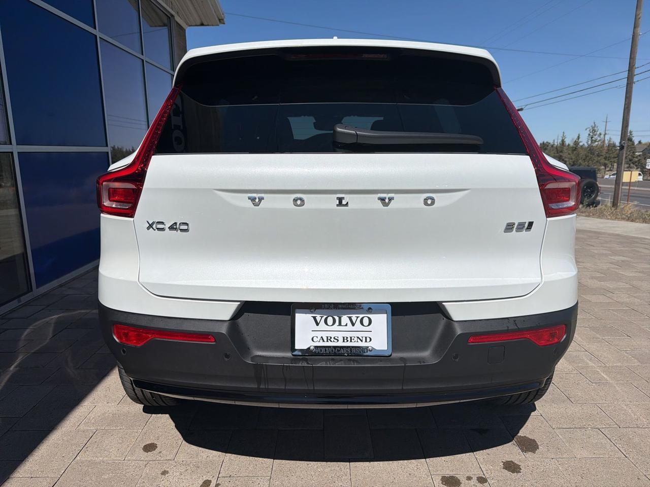2026 Volvo XC40 B5 Plus Bend OR