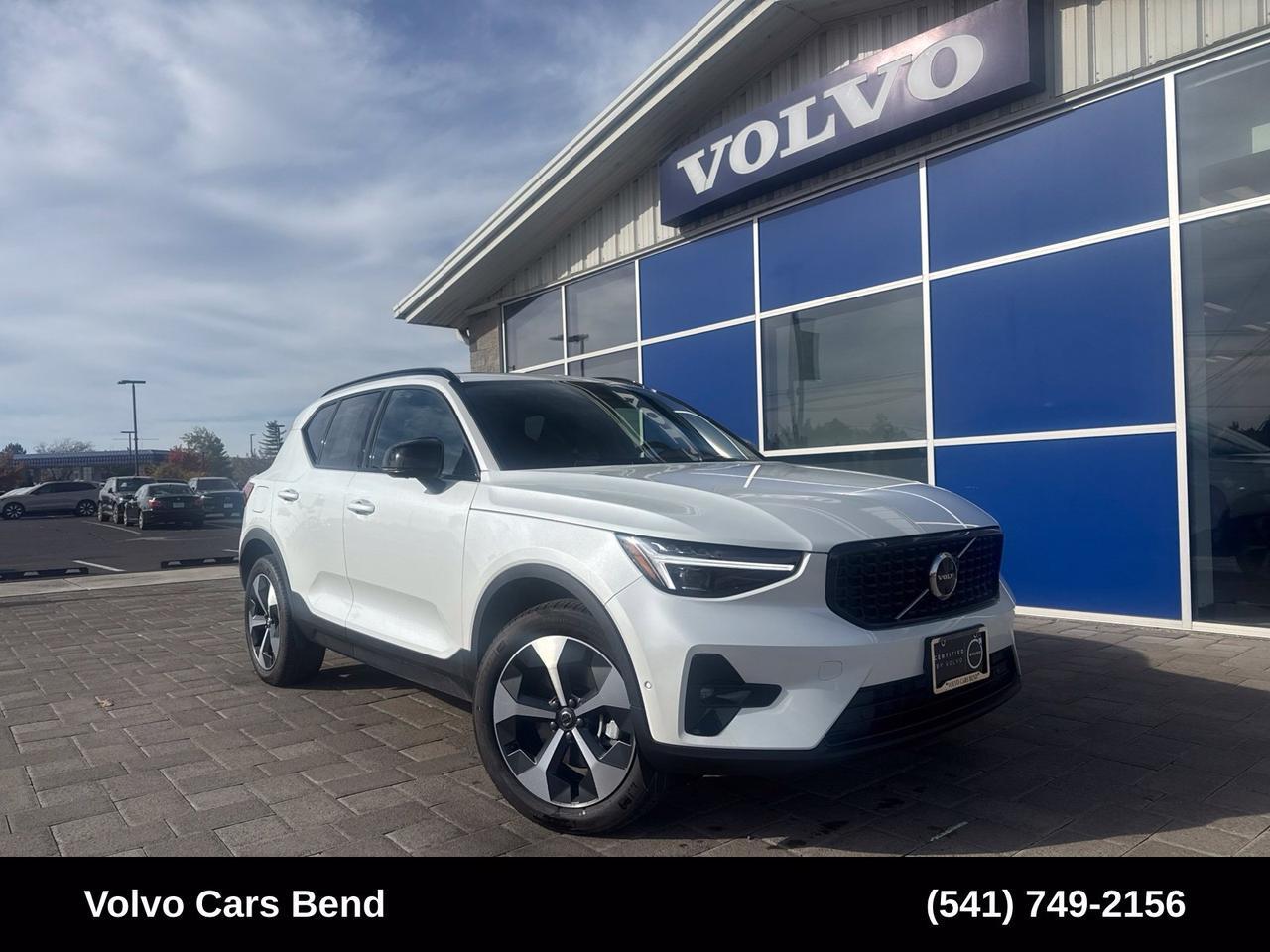 2026 Volvo XC40 B5 Plus