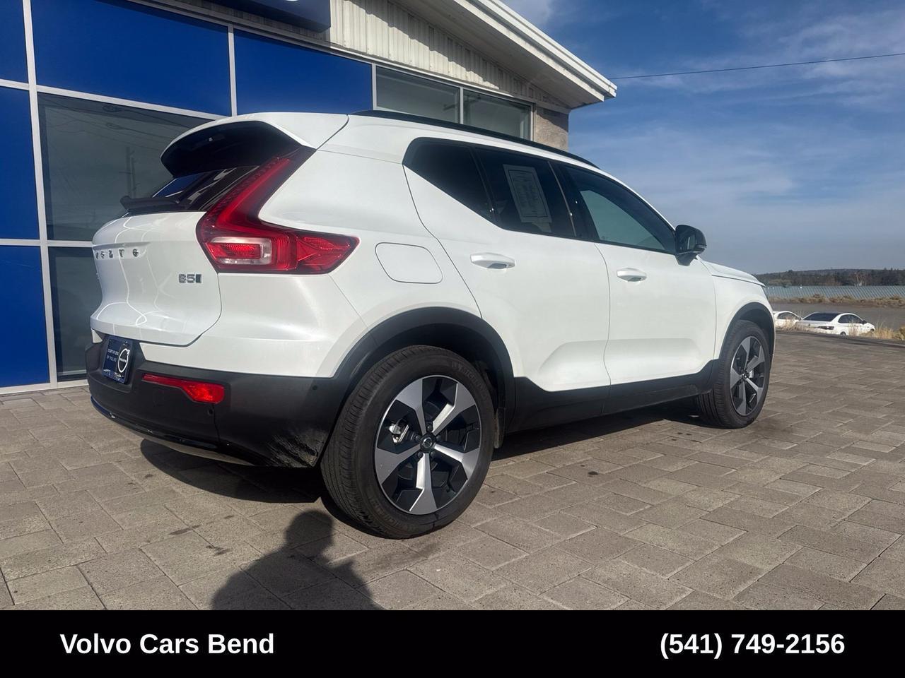 2026 Volvo XC40 B5 Plus Bend OR