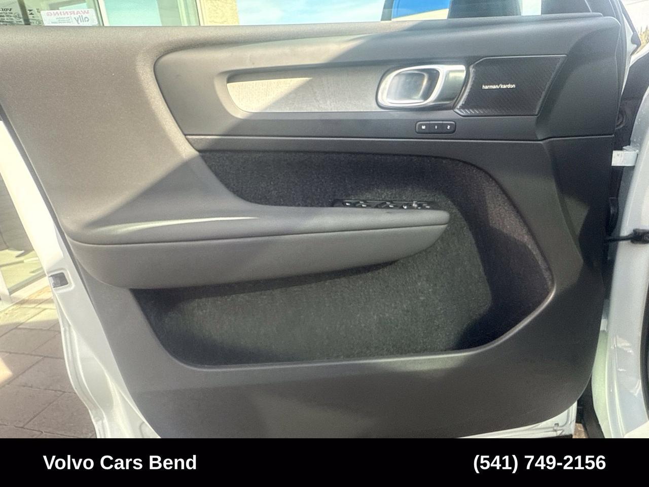 2026 Volvo XC40 B5 Plus Bend OR