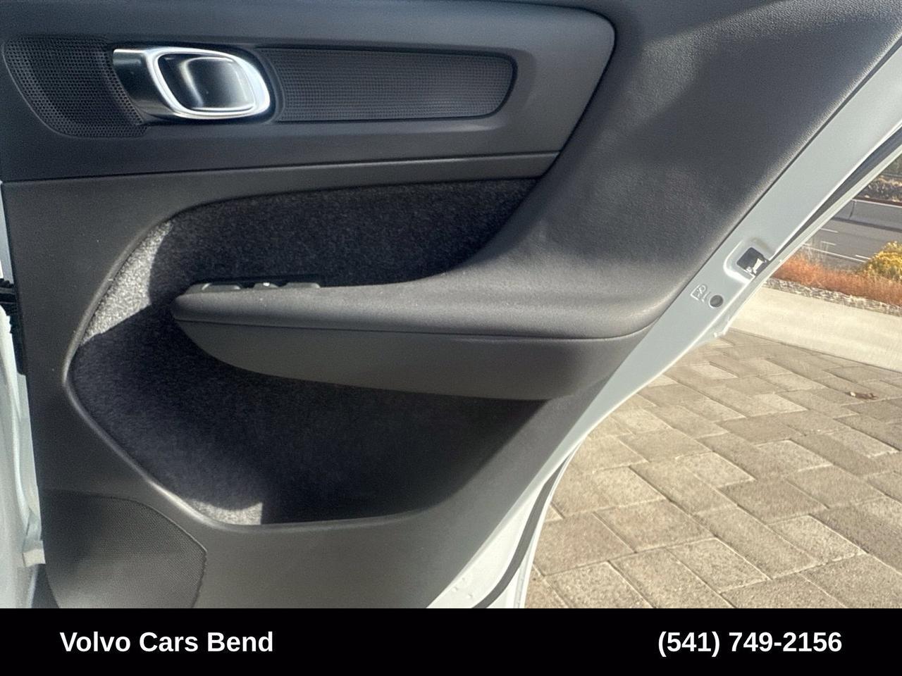 2026 Volvo XC40 B5 Plus Bend OR