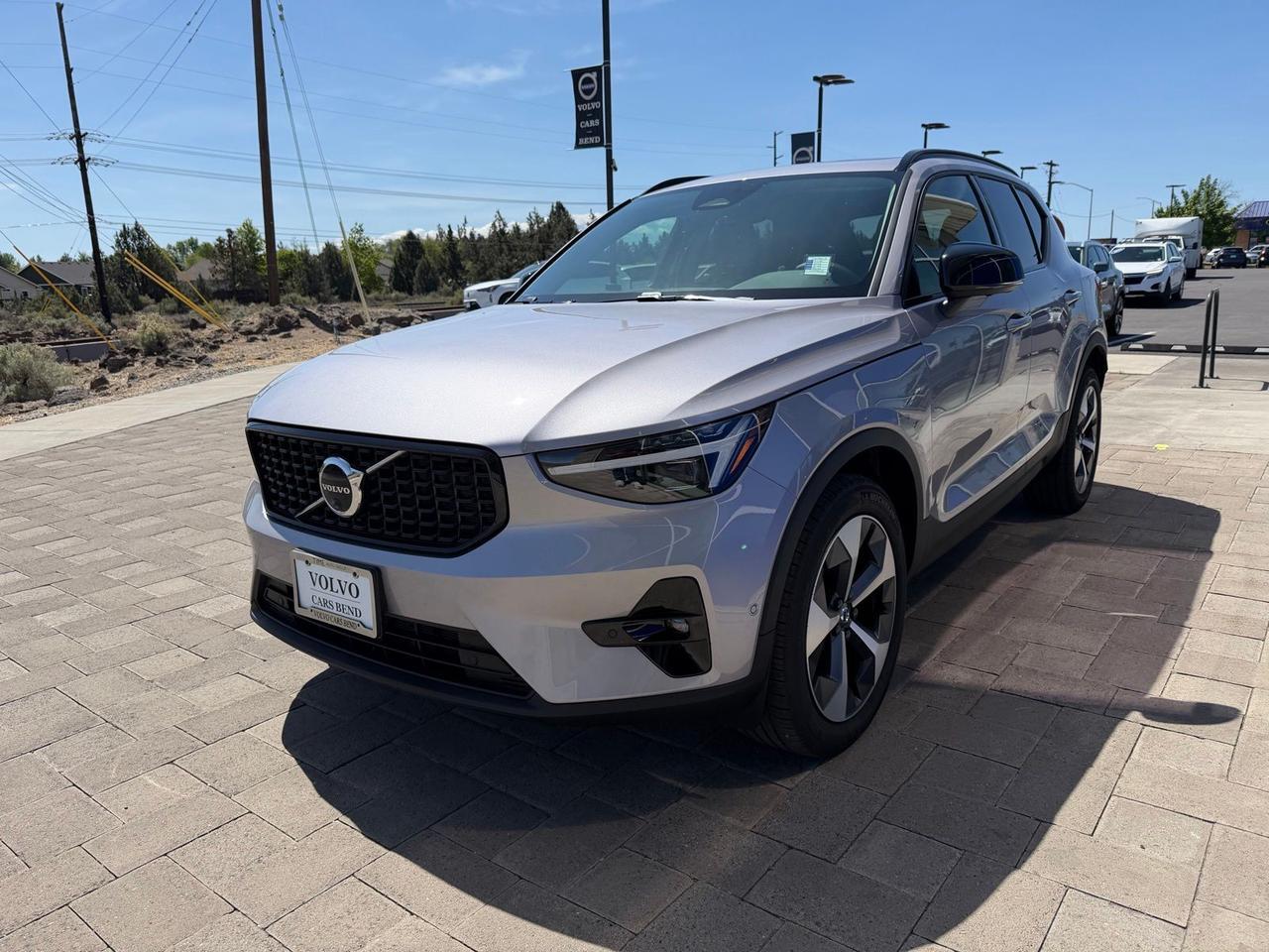 2026 Volvo XC40 B5 Plus Bend OR