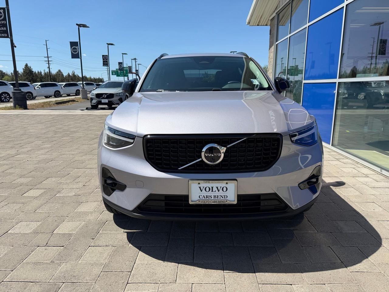 2026 Volvo XC40 B5 Plus Bend OR