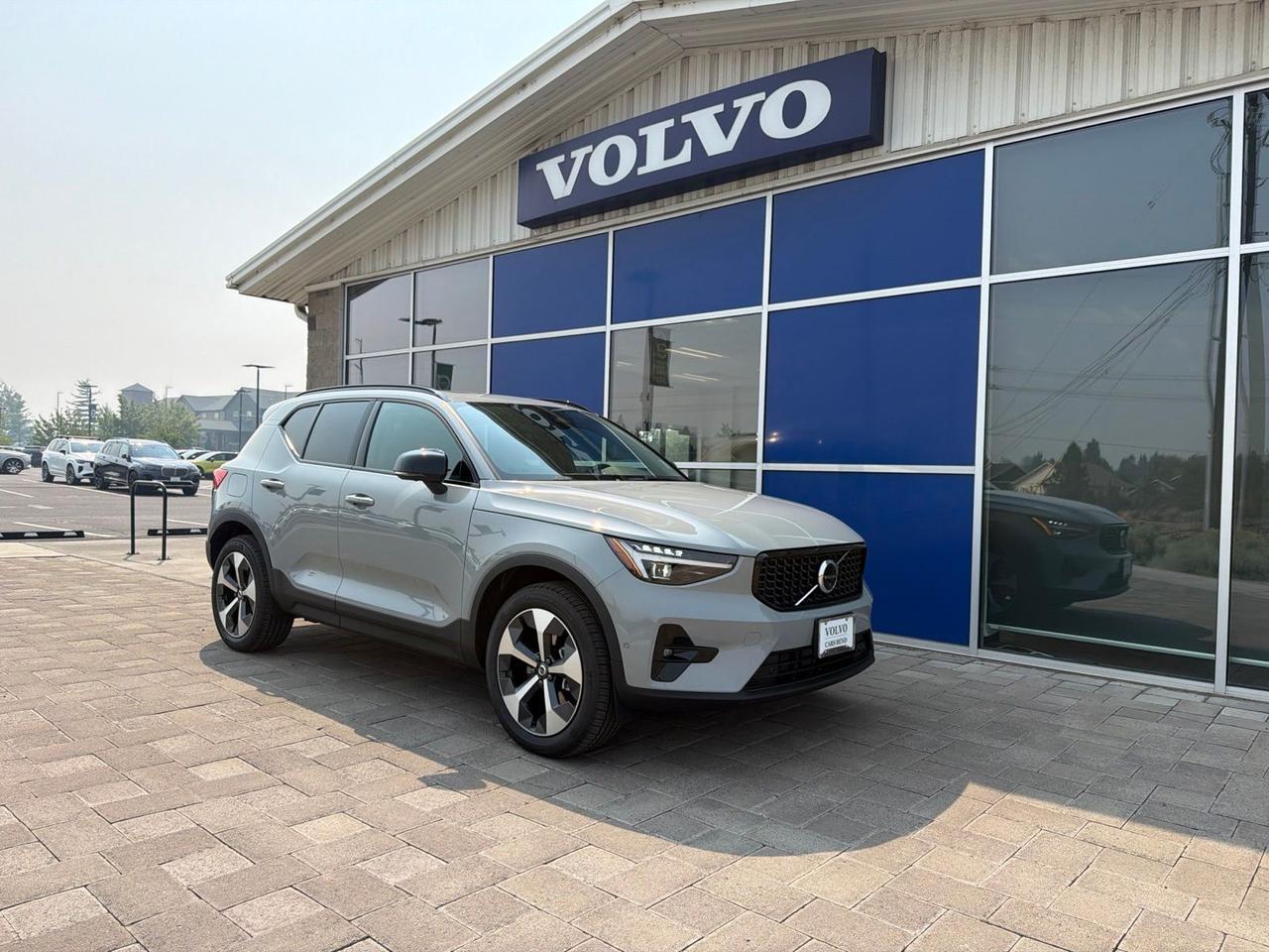 2026 Volvo XC40 B5 Plus Bend OR