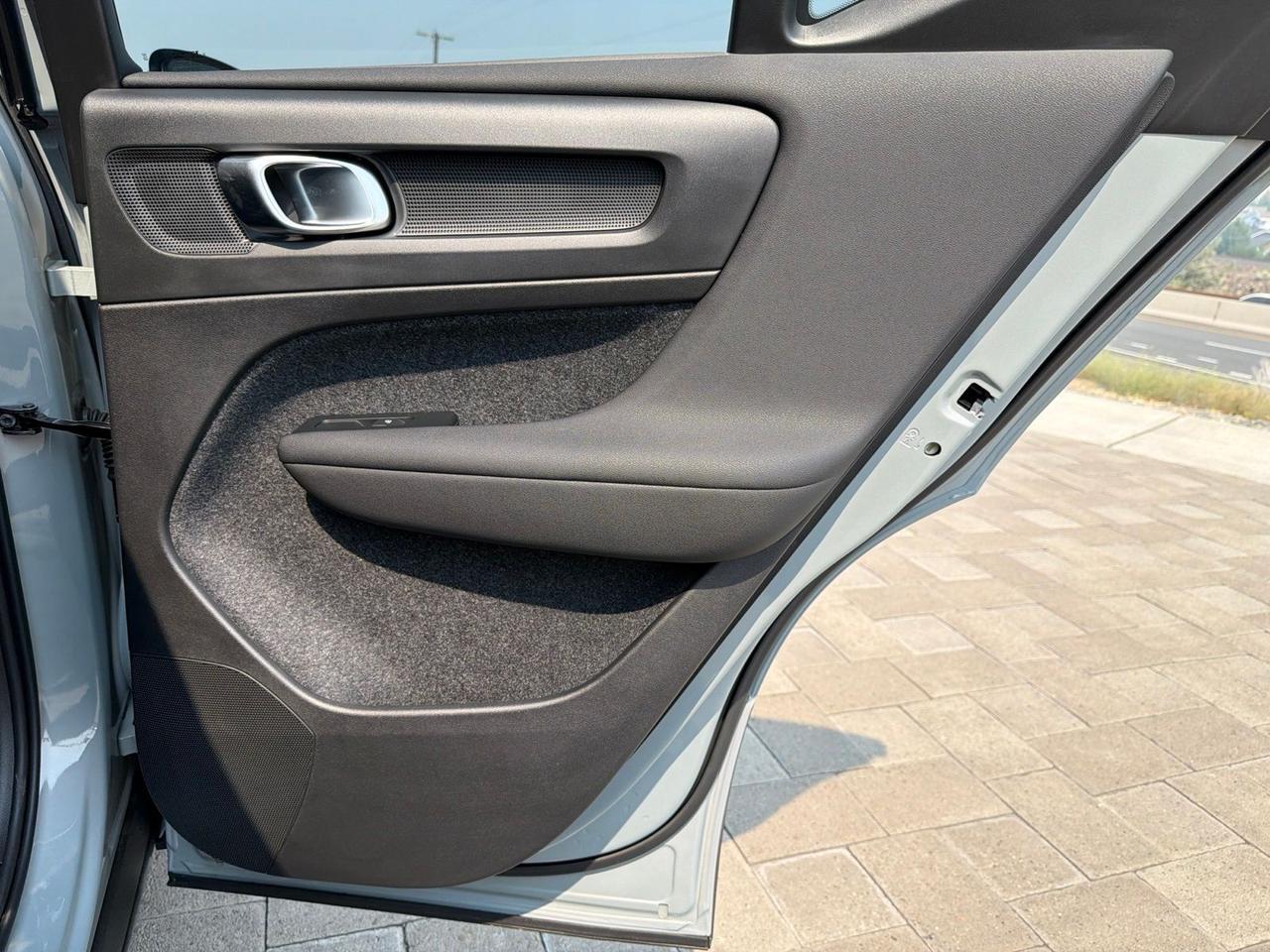 2026 Volvo XC40 B5 Plus Bend OR