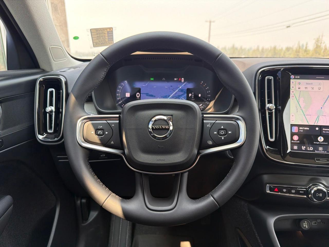 2026 Volvo XC40 B5 Plus Bend OR