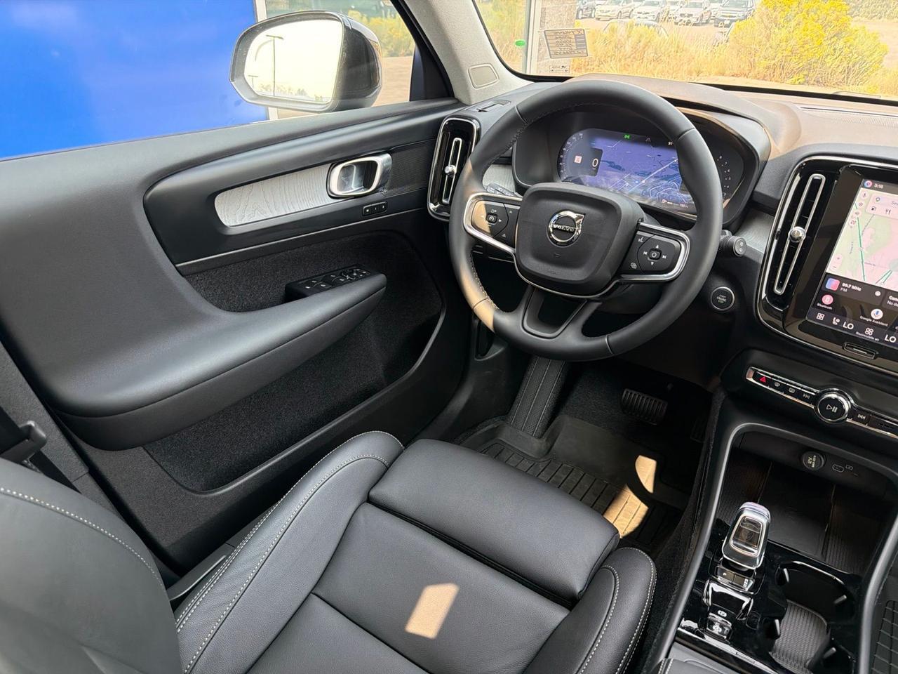 2026 Volvo XC40 B5 Plus Bend OR