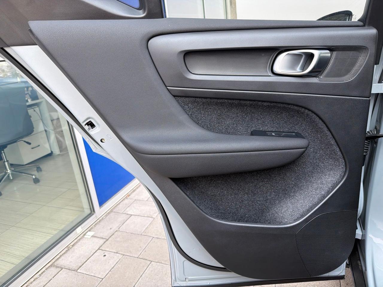 2026 Volvo XC40 B5 Plus Bend OR