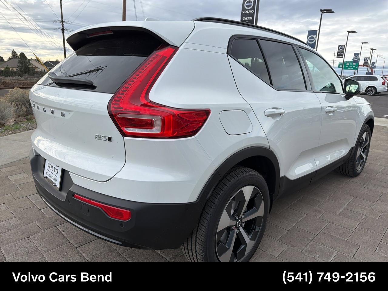 2026 Volvo XC40 B5 Plus Bend OR