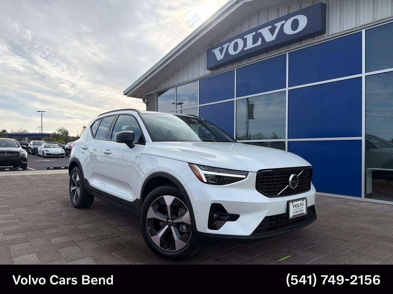 2026 Volvo XC40 B5 Plus