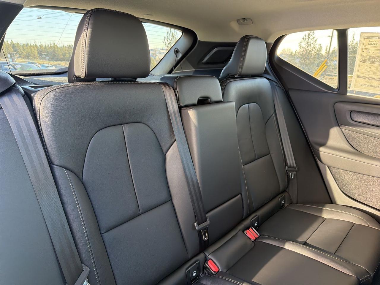 2026 Volvo XC40 B5 Plus Bend OR