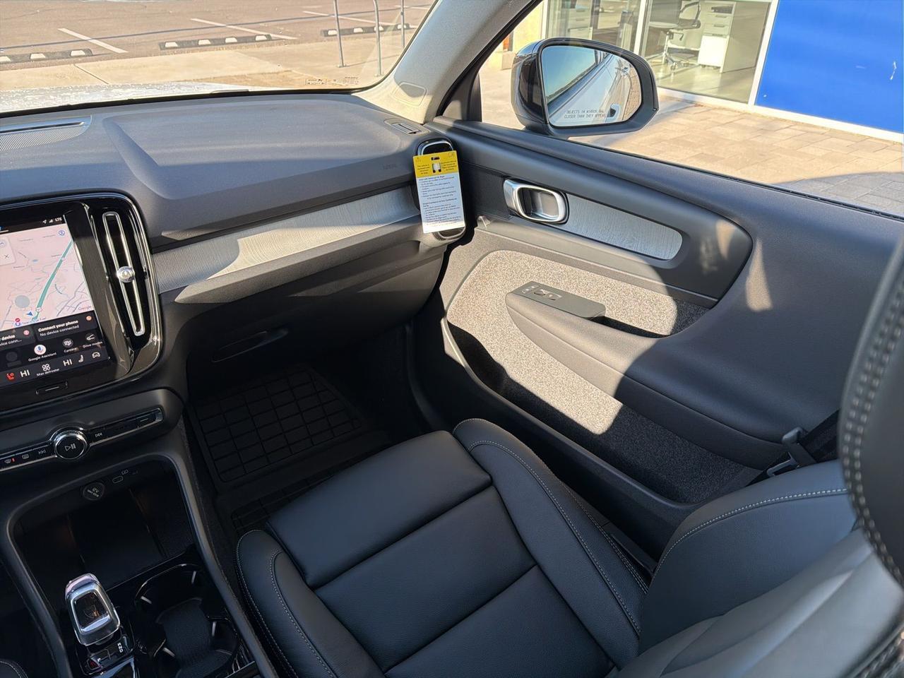 2026 Volvo XC40 B5 Plus Bend OR