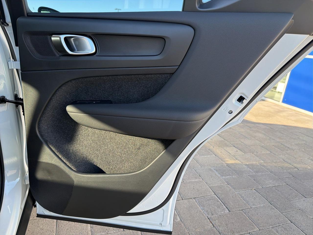 2026 Volvo XC40 B5 Plus Bend OR