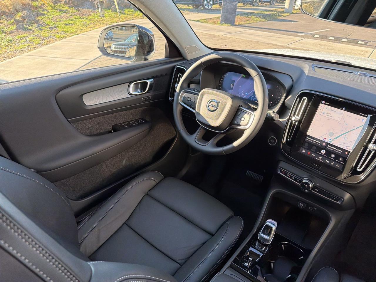 2026 Volvo XC40 B5 Plus Bend OR