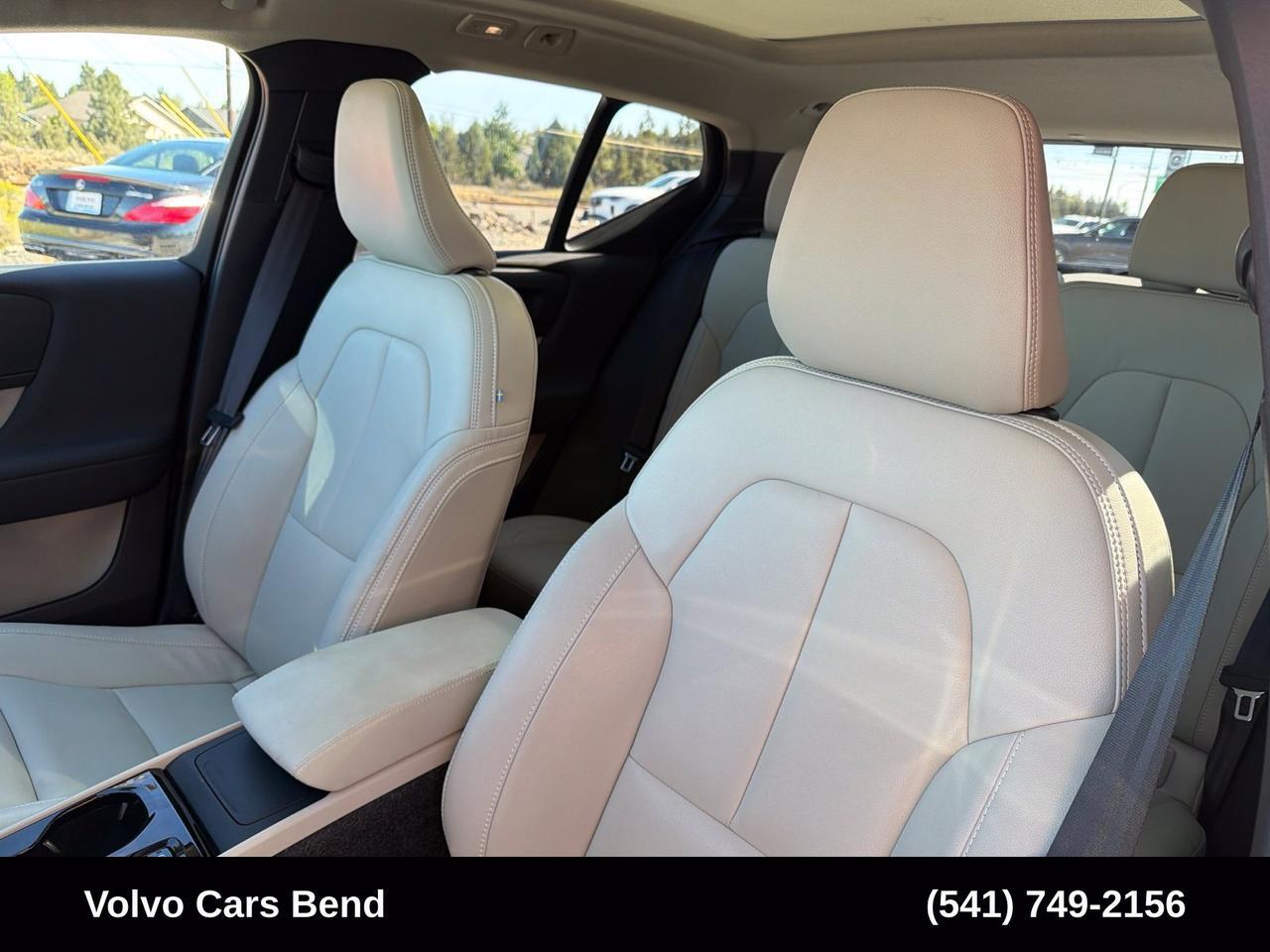 2026 Volvo XC40 B5 Plus Bend OR