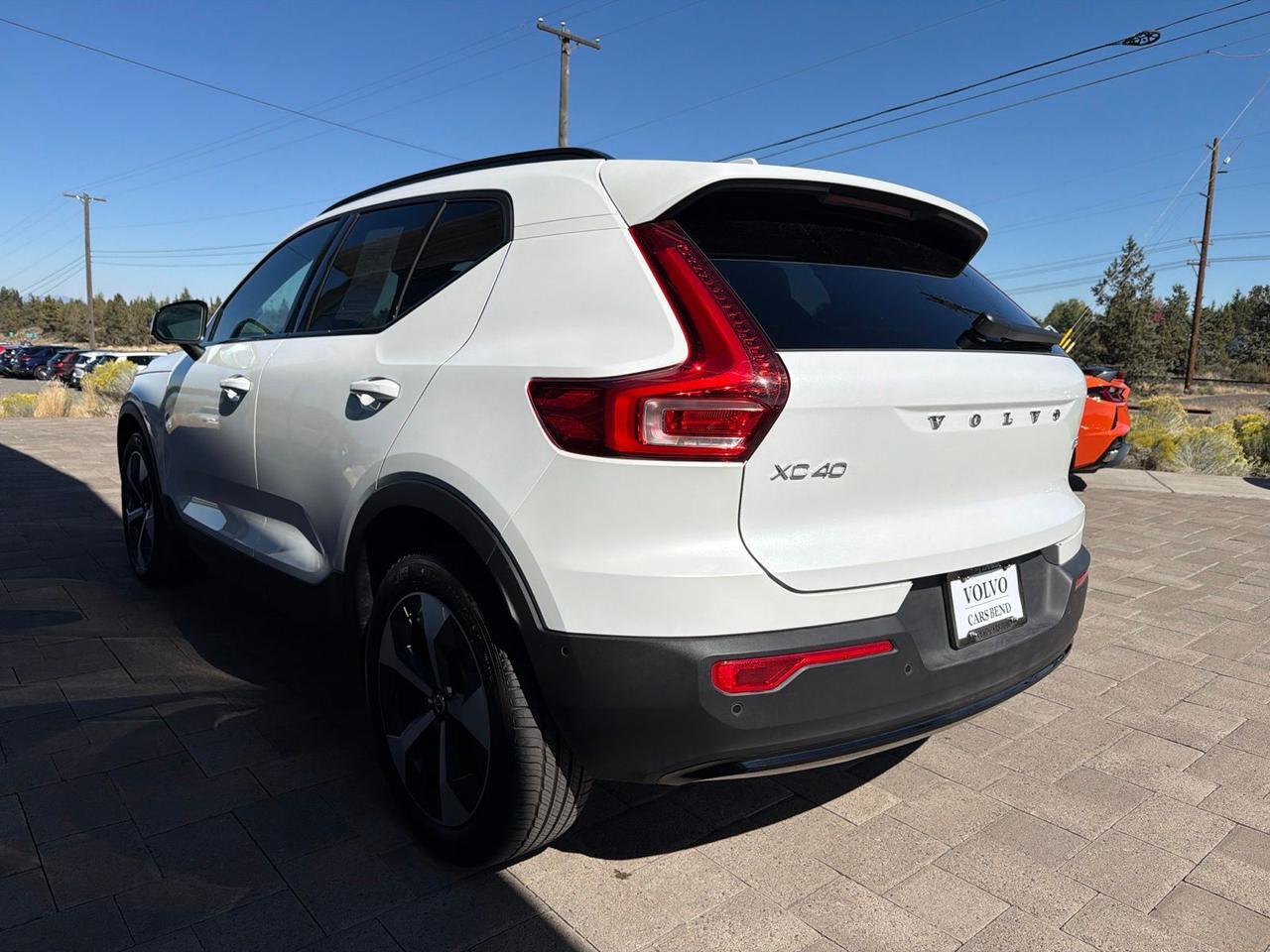 2026 Volvo XC40 B5 Plus Bend OR