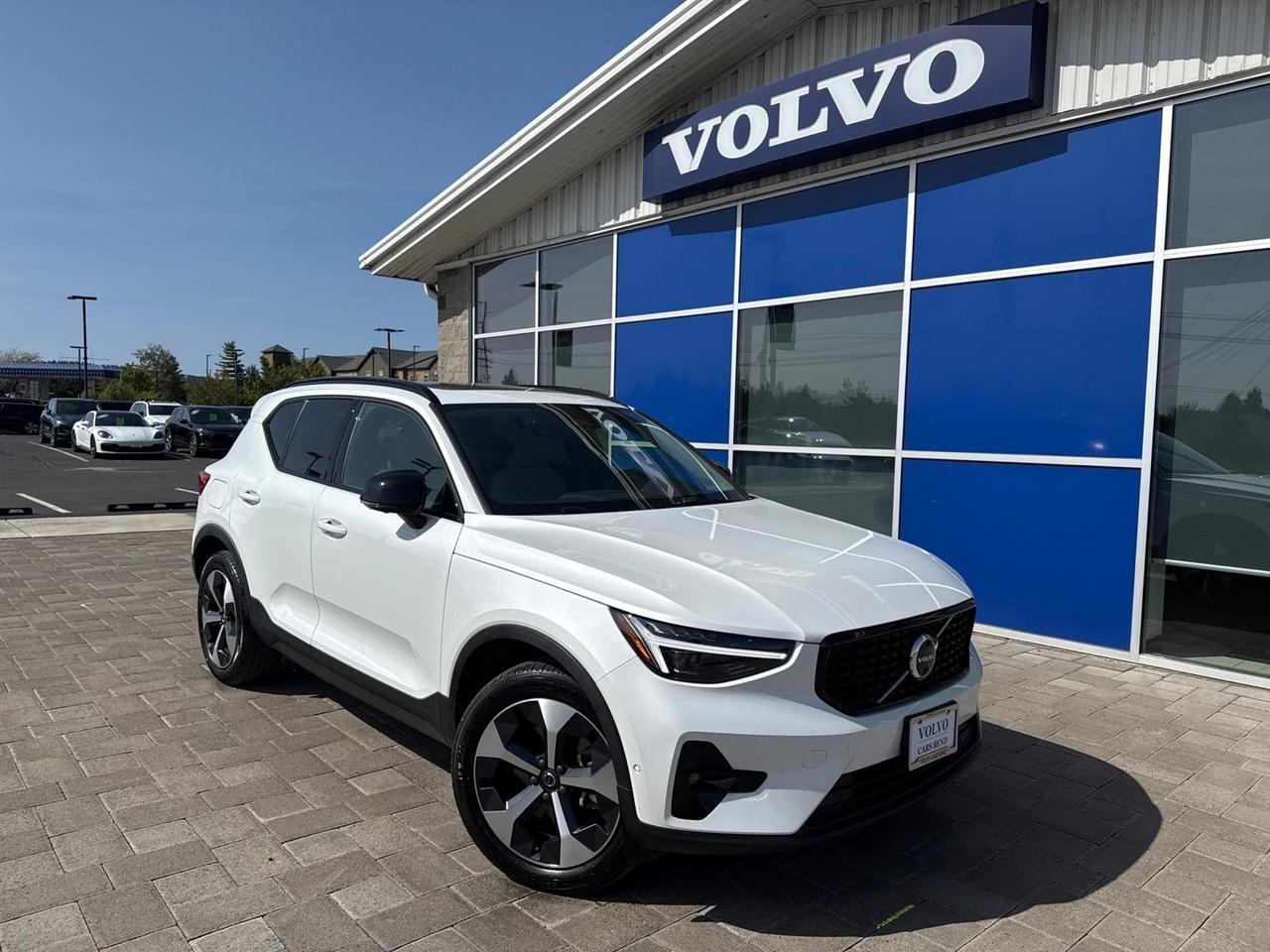 2026 Volvo XC40 B5 Plus Bend OR