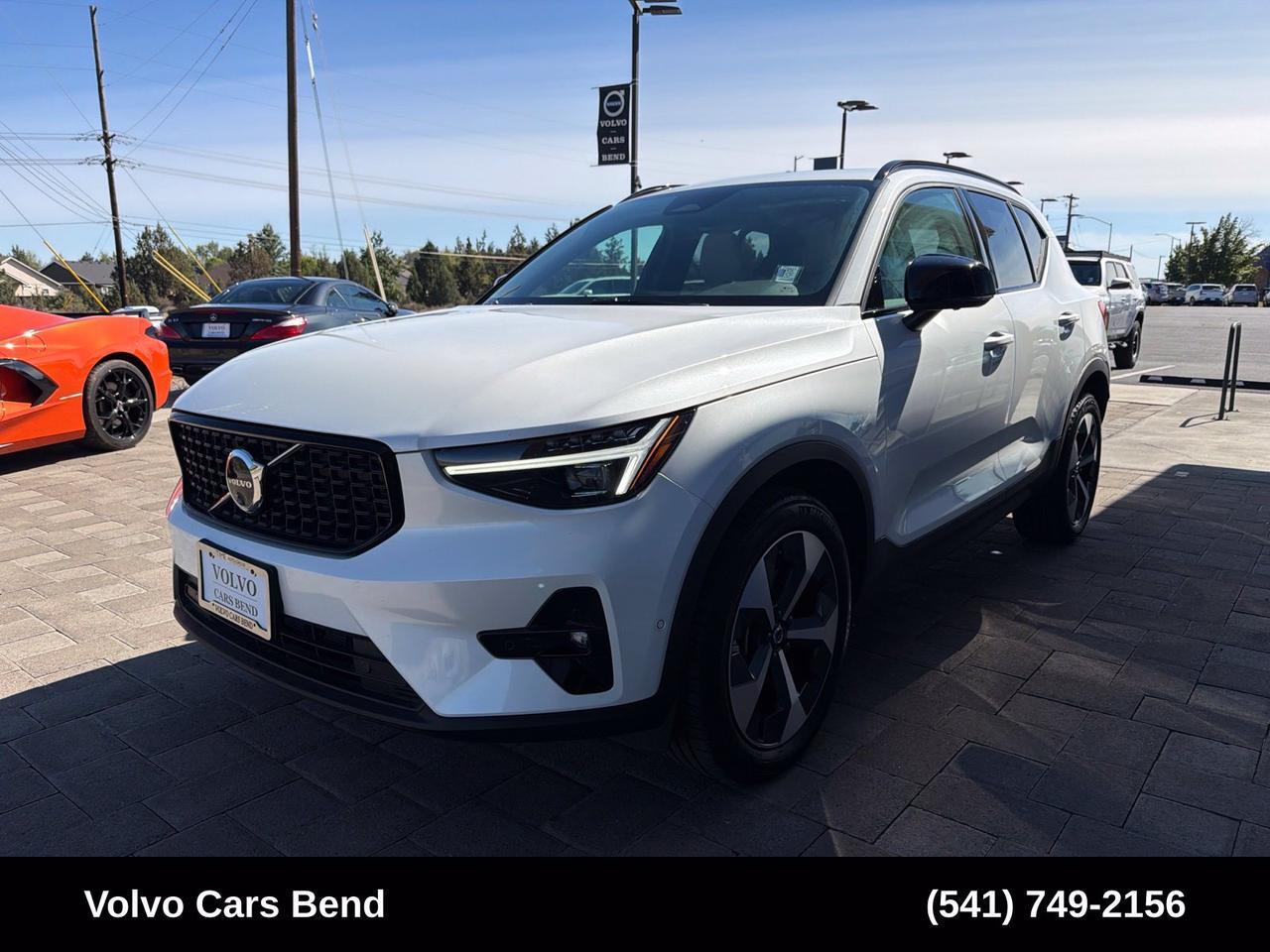 2026 Volvo XC40 B5 Plus Bend OR