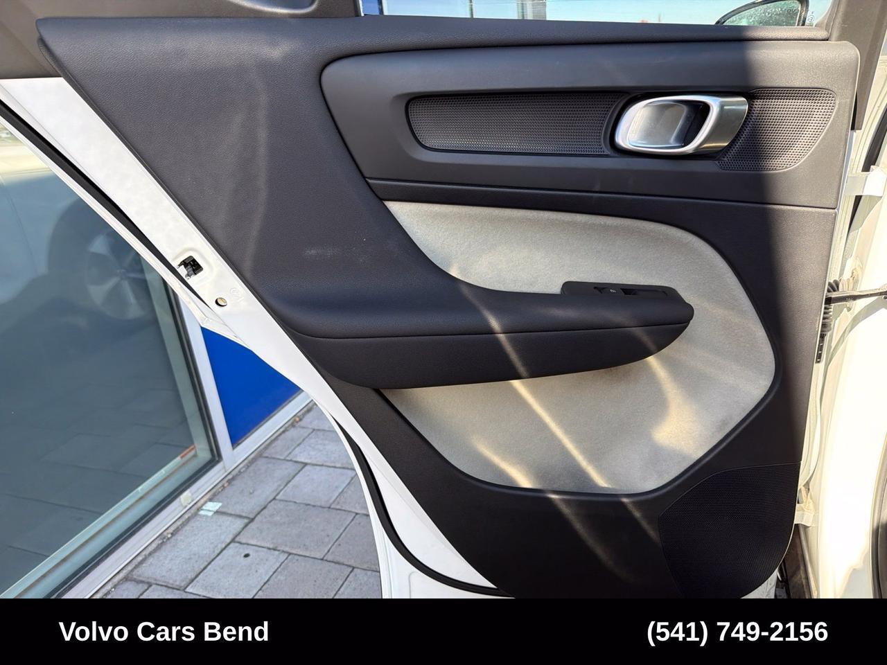 2026 Volvo XC40 B5 Plus Bend OR