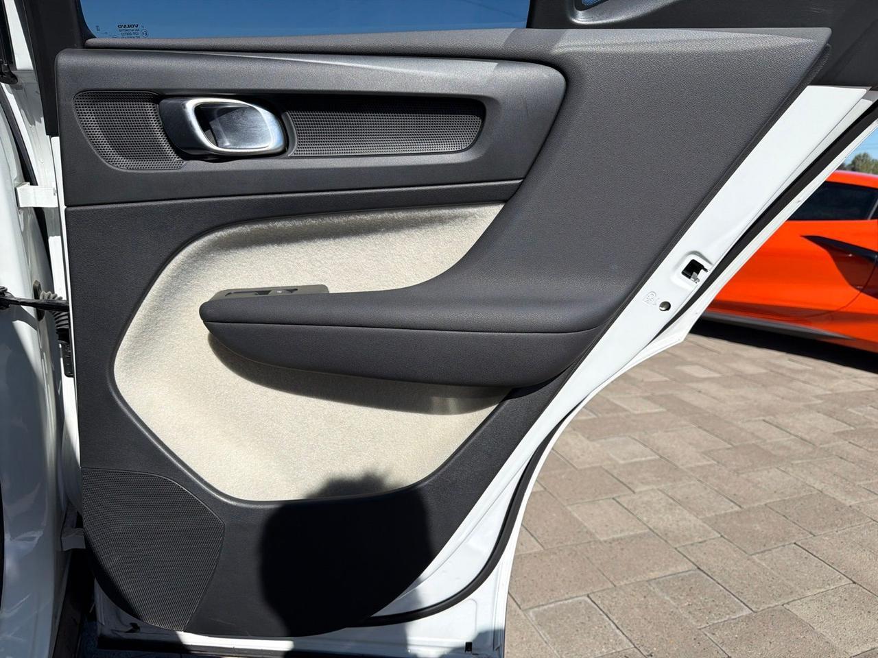 2026 Volvo XC40 B5 Plus Bend OR