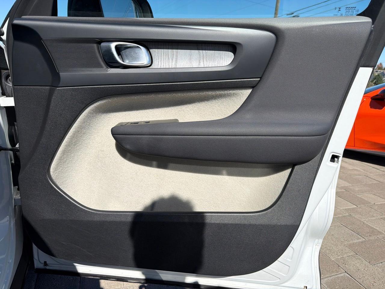 2026 Volvo XC40 B5 Plus Bend OR
