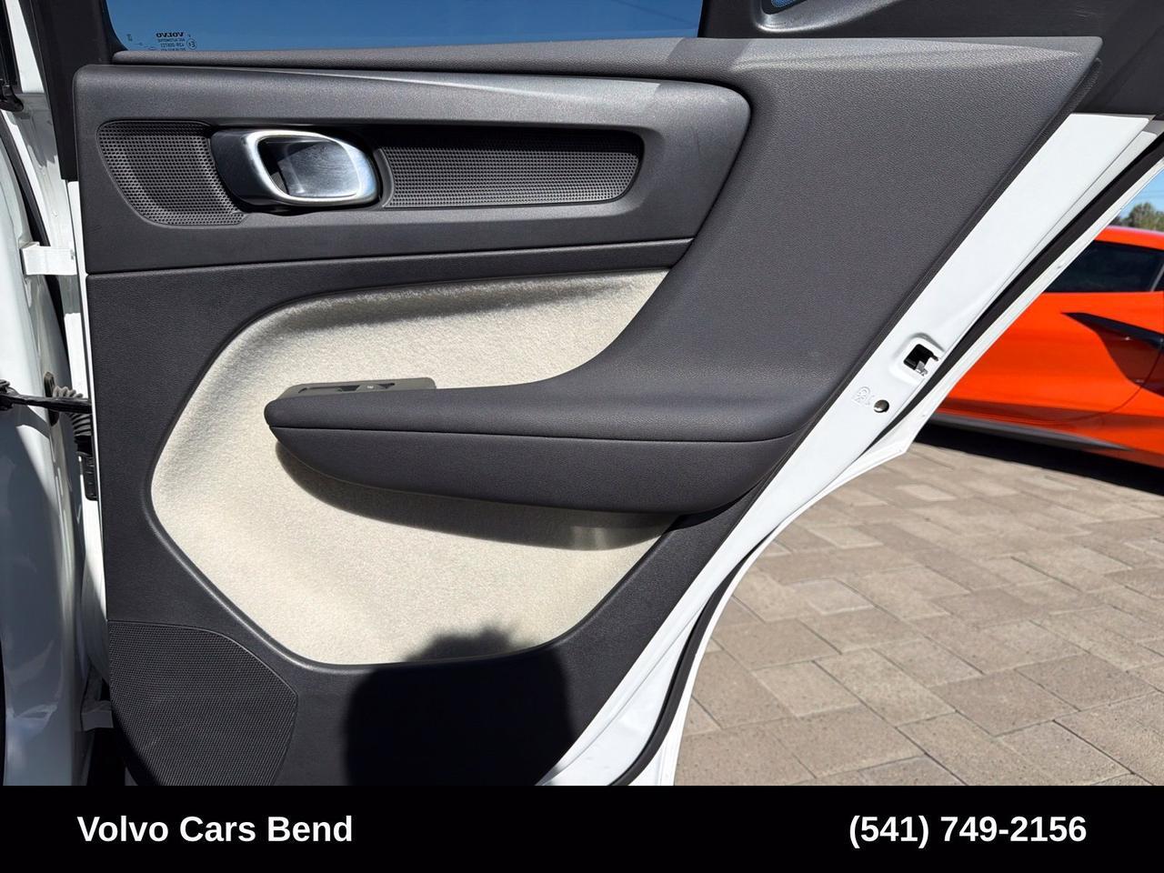2026 Volvo XC40 B5 Plus Bend OR