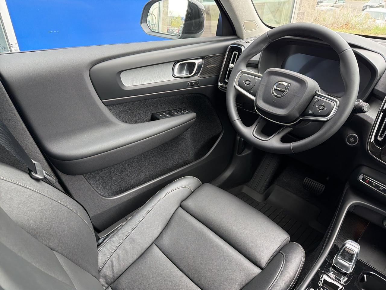 2026 Volvo XC40 B5 Plus Bend OR