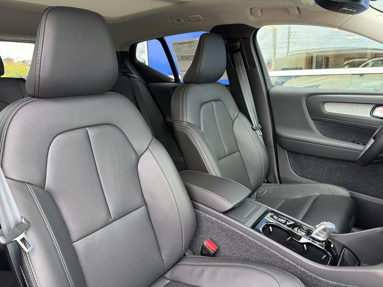 2026 Volvo XC40 B5 Plus Bend OR
