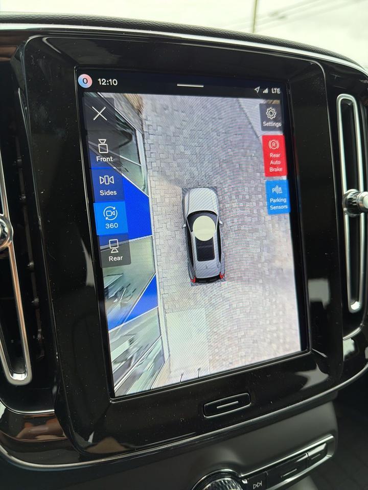 2026 Volvo XC40 B5 Plus Bend OR