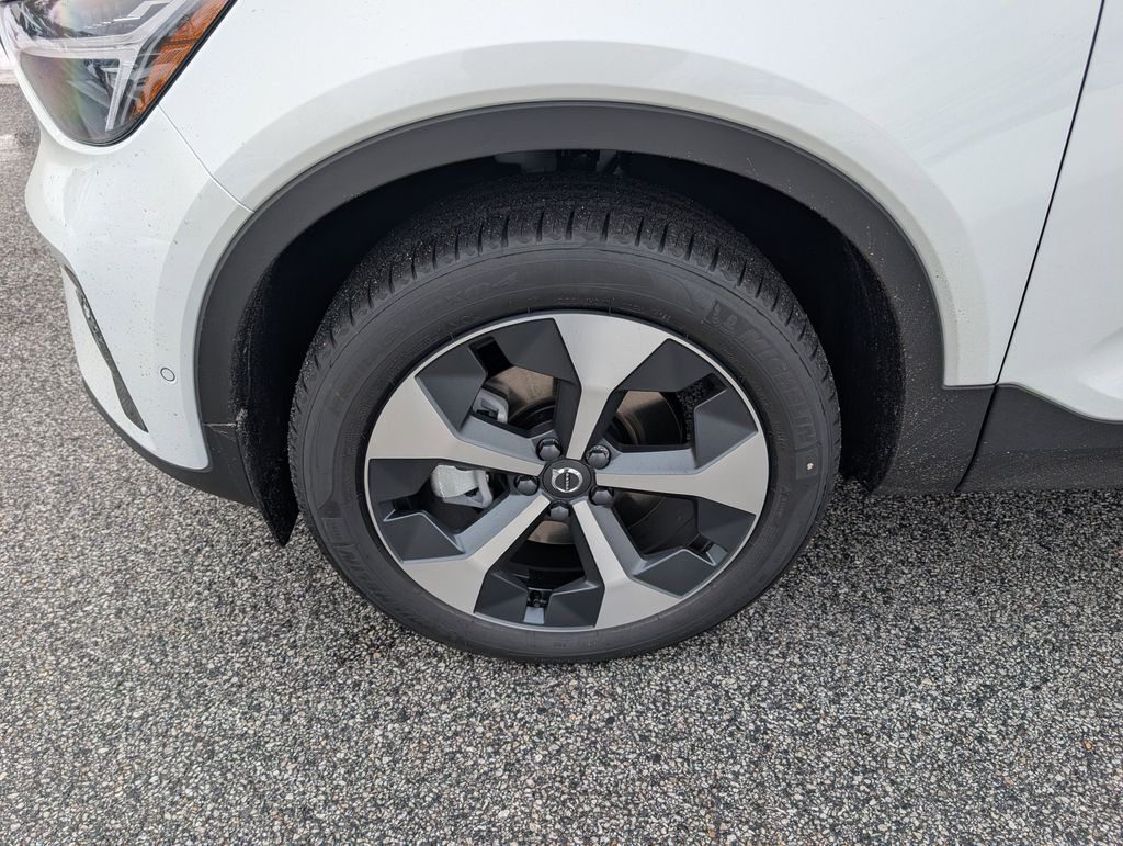 2026 Volvo XC40 B5 Plus Hunt Valley MD