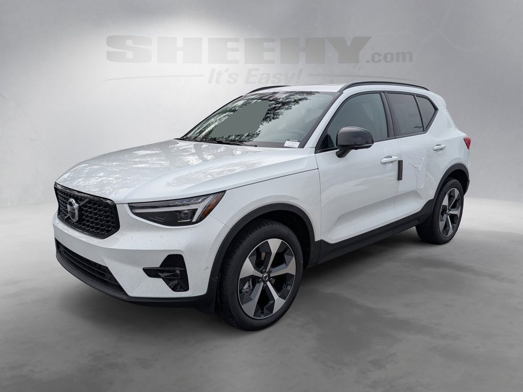 2026 Volvo XC40 B5 Plus Hunt Valley MD