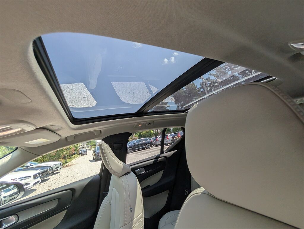 2026 Volvo XC40 B5 Plus Hunt Valley MD