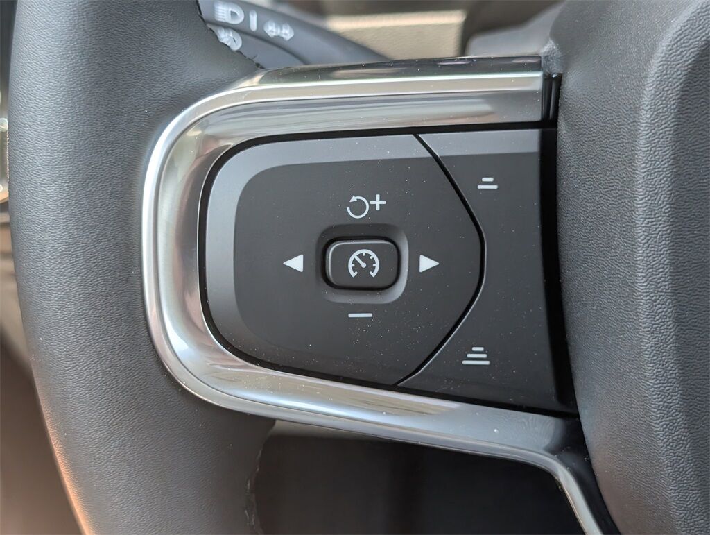 2026 Volvo XC40 B5 Plus Hunt Valley MD