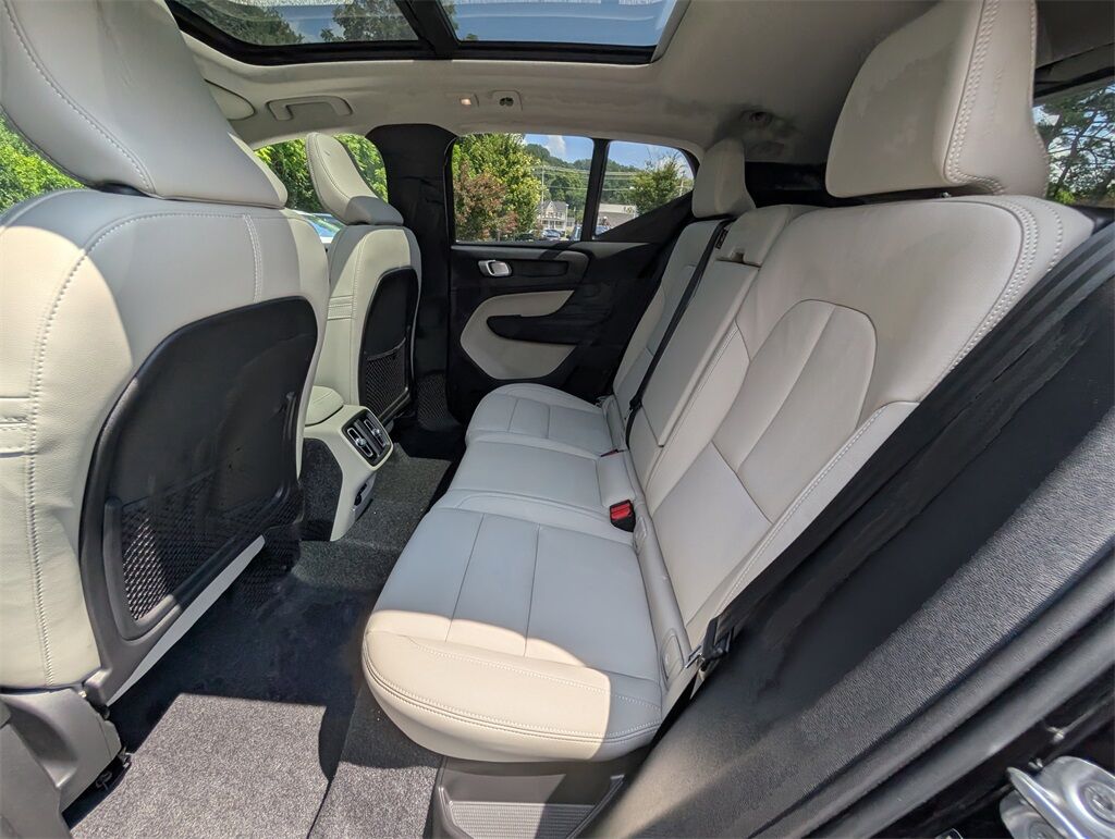 2026 Volvo XC40 B5 Plus Hunt Valley MD