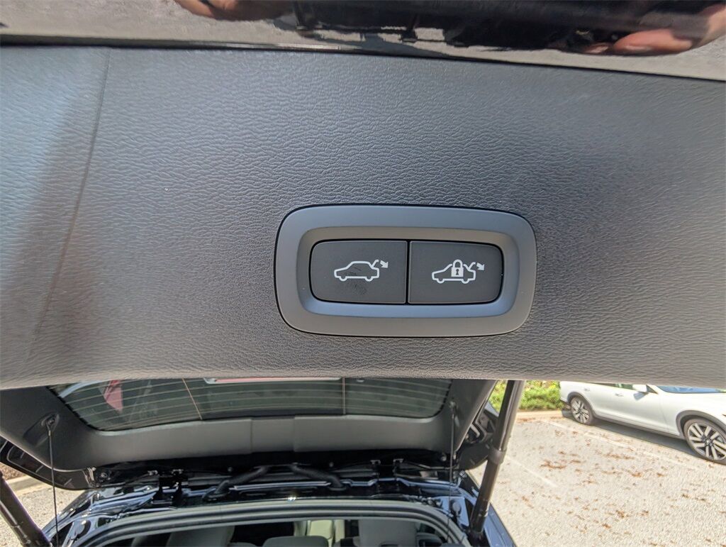 2026 Volvo XC40 B5 Plus Hunt Valley MD