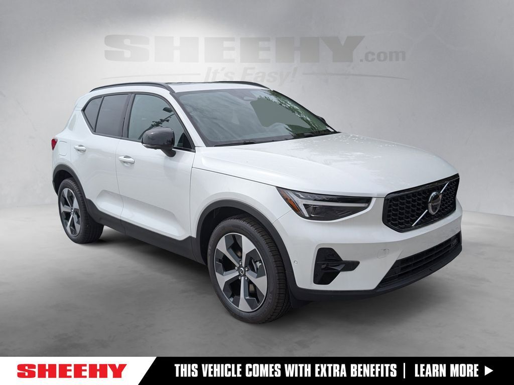2026 Volvo XC40