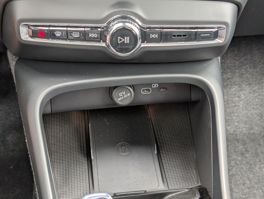 2026 Volvo XC40 B5 Plus Hunt Valley MD