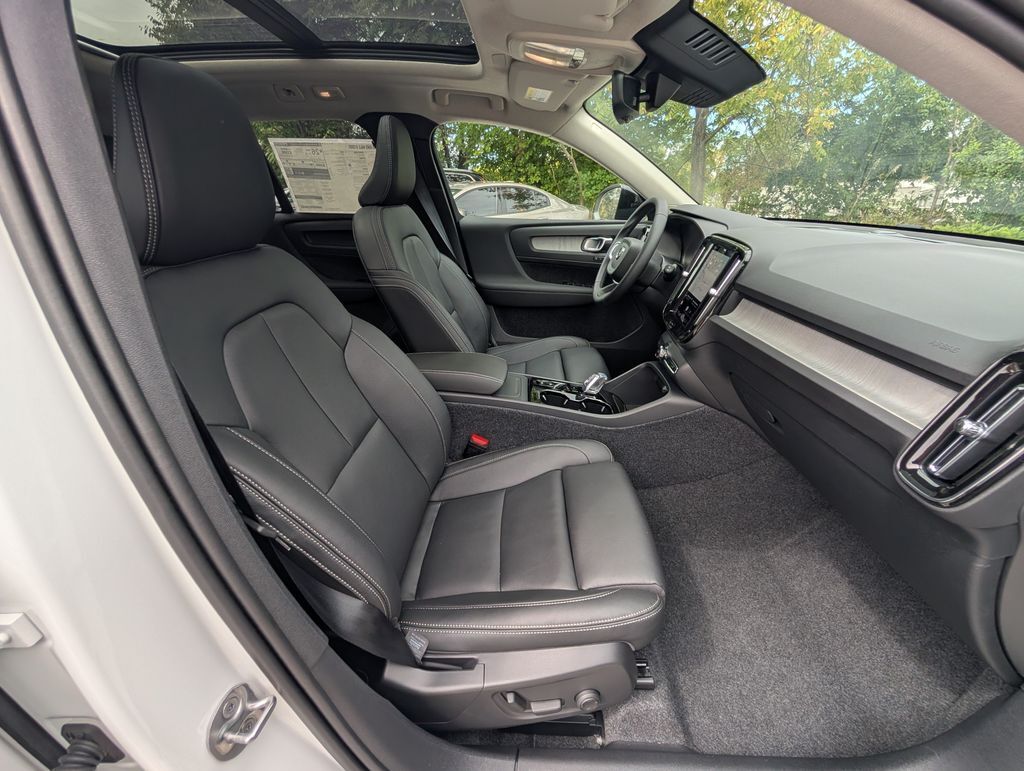 2026 Volvo XC40 B5 Plus Hunt Valley MD