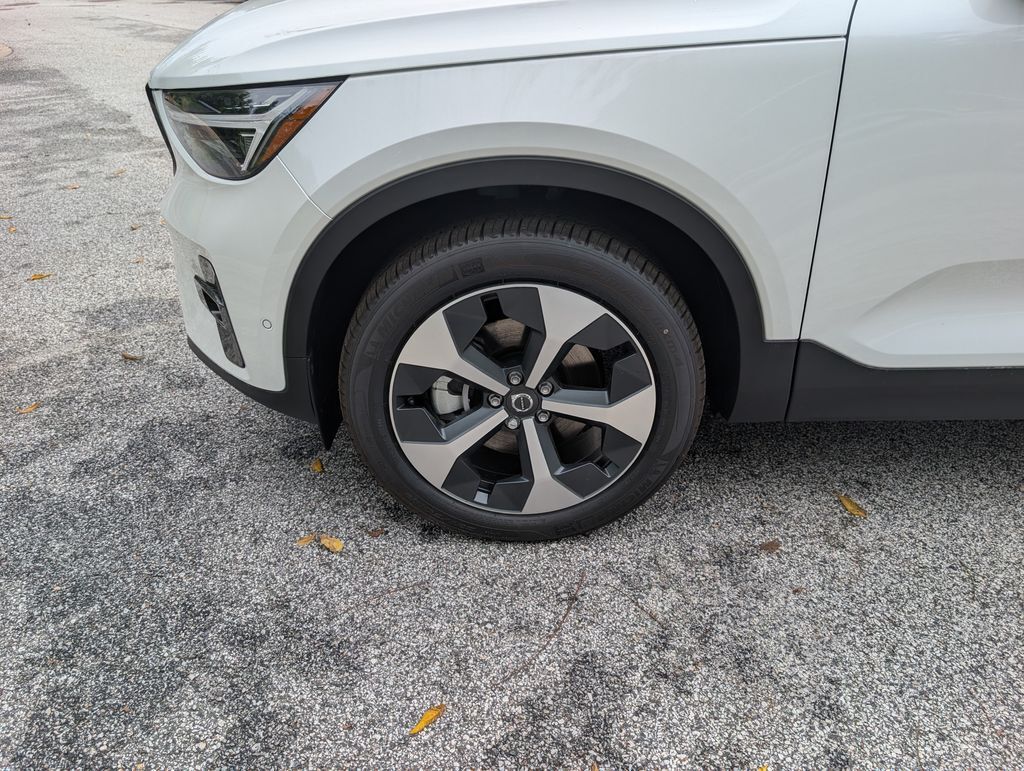 2026 Volvo XC40 B5 Plus Hunt Valley MD
