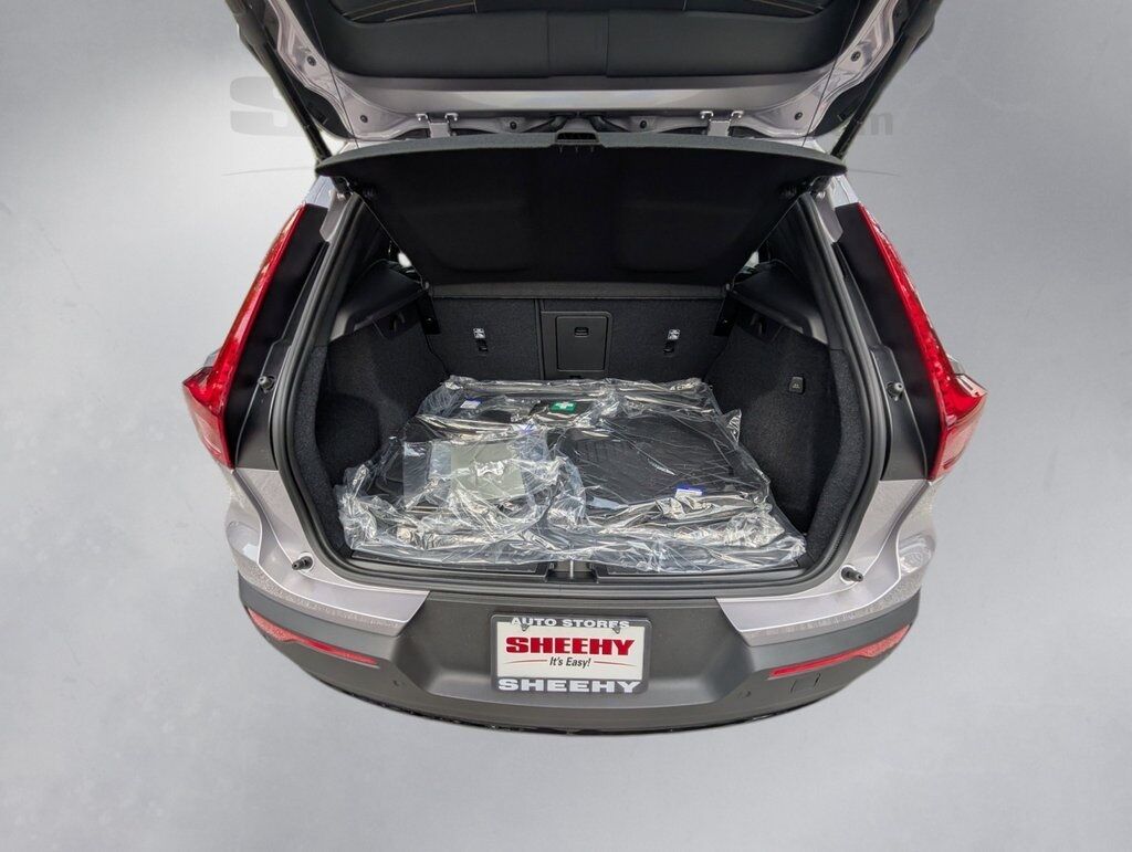 2026 Volvo XC40 B5 Plus Hunt Valley MD