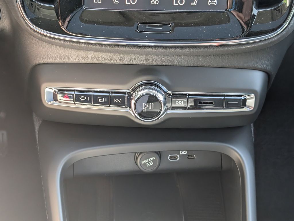 2026 Volvo XC40 B5 Plus Hunt Valley MD