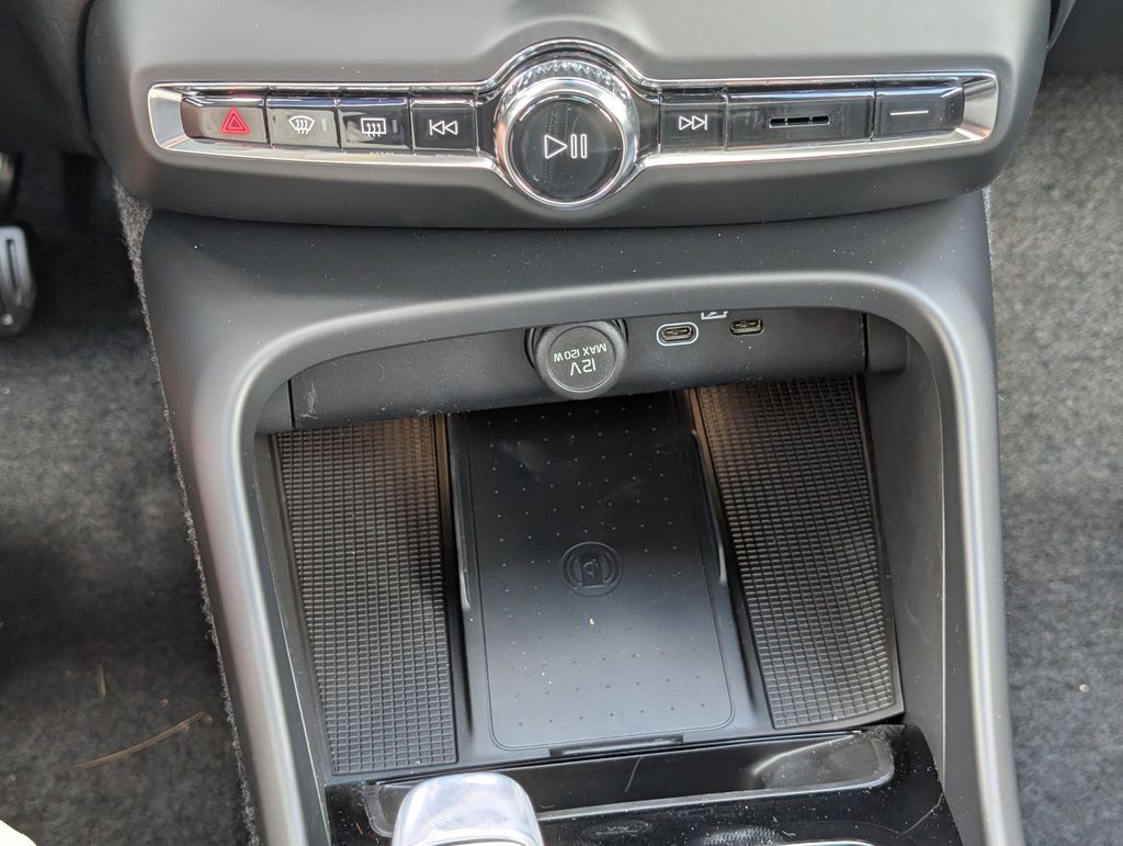 2026 Volvo XC40 B5 Plus Hunt Valley MD