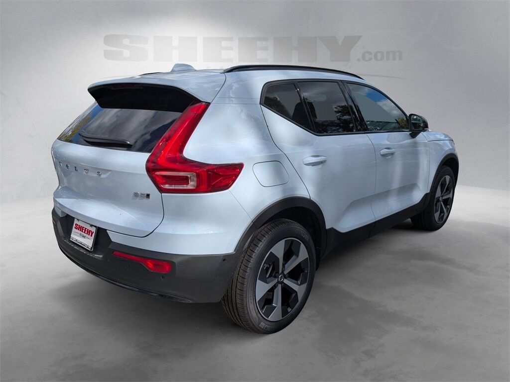 2026 Volvo XC40 B5 Plus Hunt Valley MD